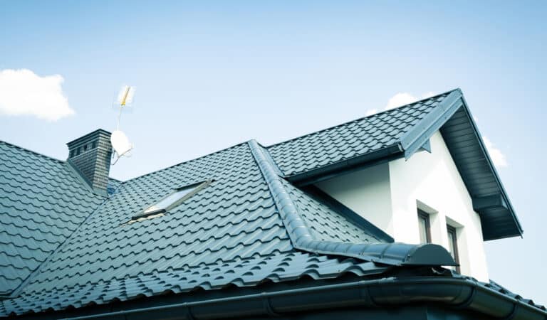 How Foam Closure Strips Protect Against Pest Invasions