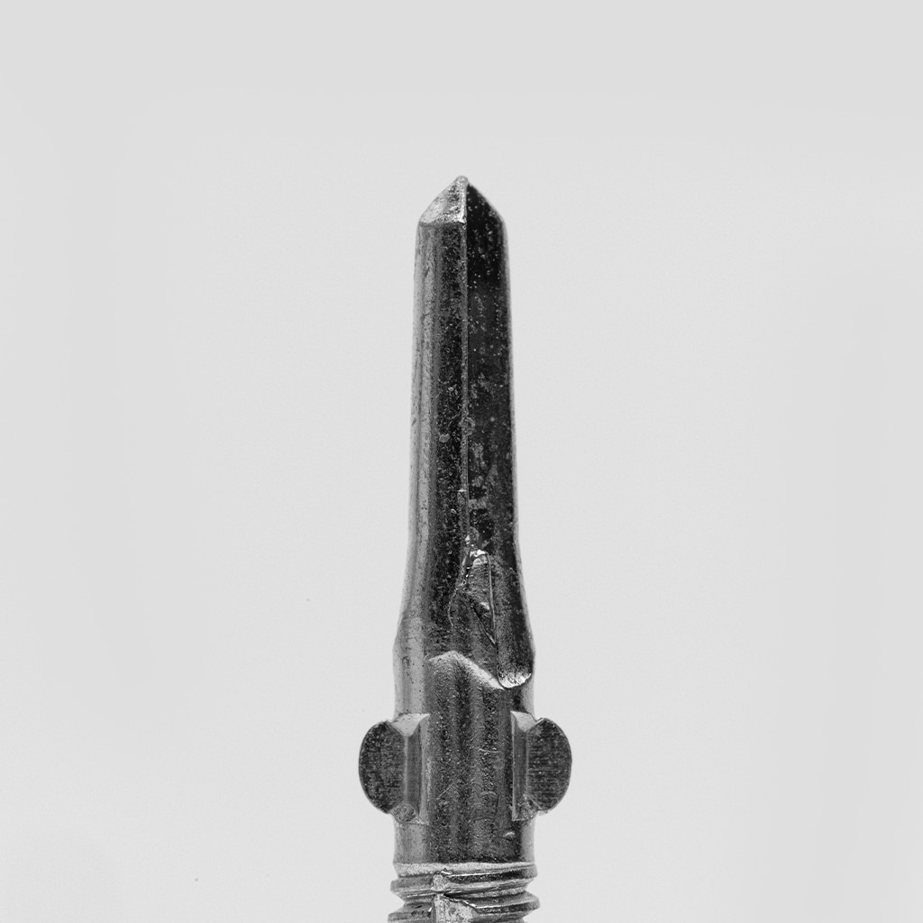 Phillips Flat Head Screw with Wings - Image 3