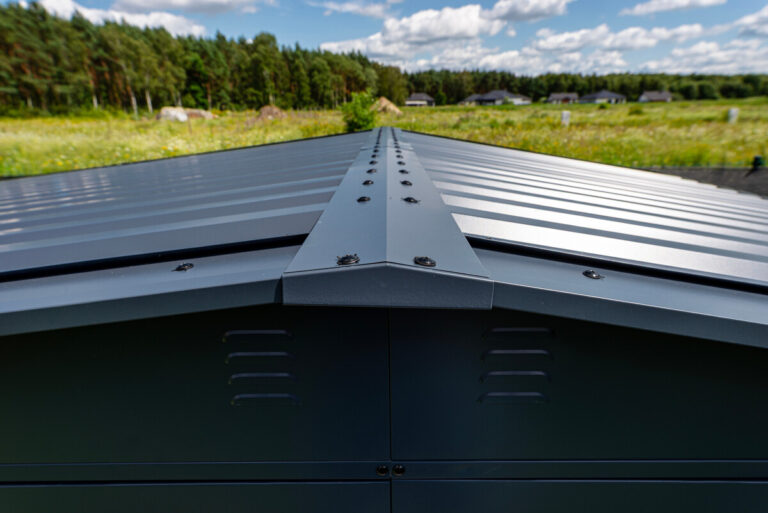 Siding Screws for Metal Buildings